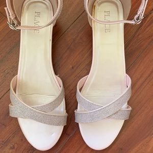 Bright pink sandals for girls.